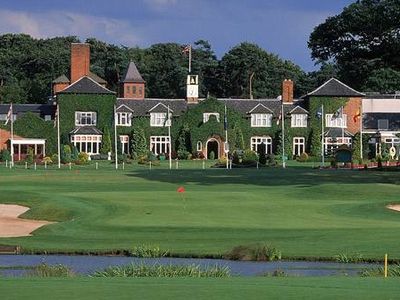 Corporate golf day clubhouse and grounds